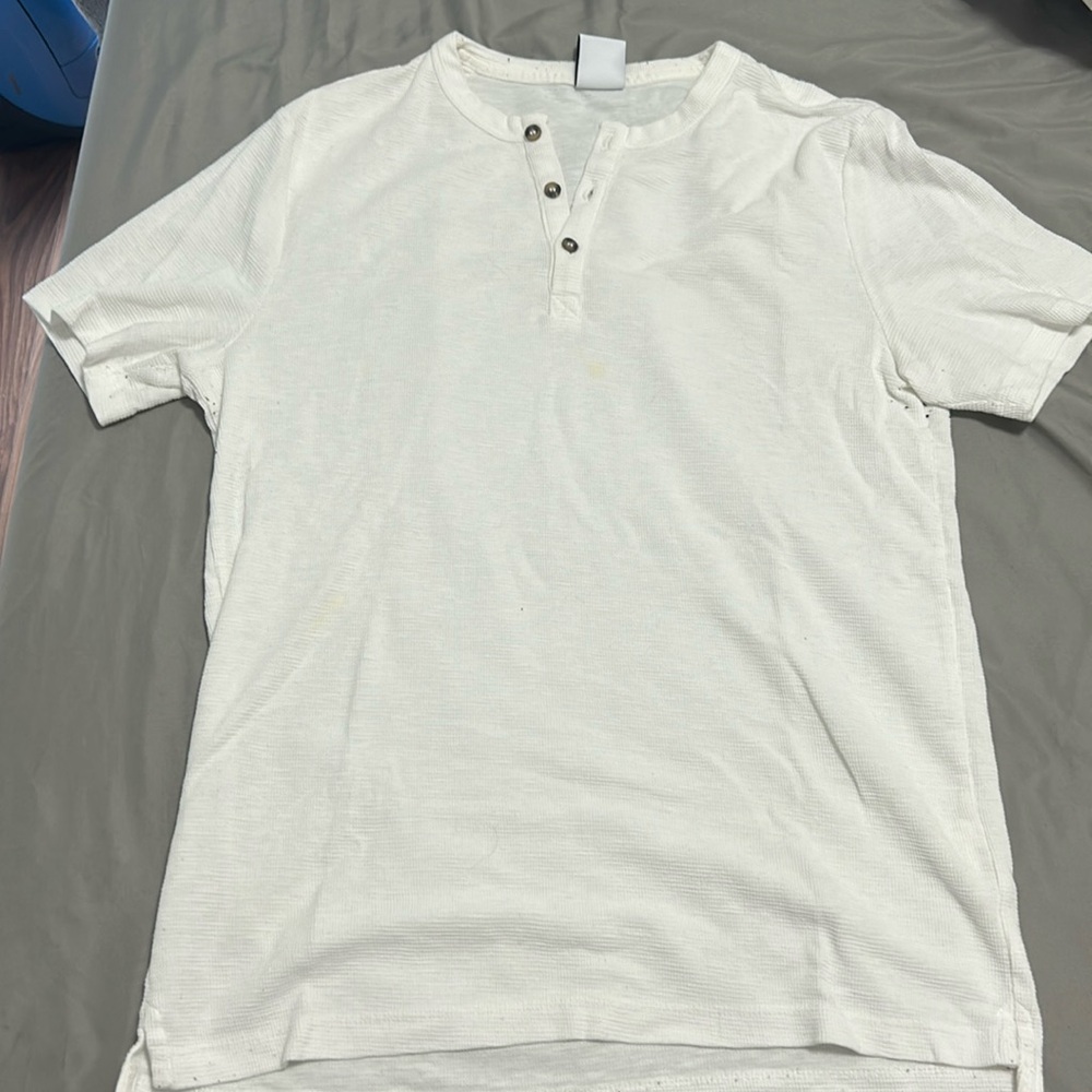 Zara - short sleeve raglan - size L